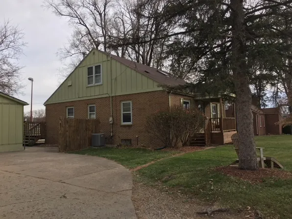 809 13th St, West Des Moines, IA 50265