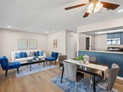 17 W Mountain Ln #38, Grand Prairie, TX, 75052