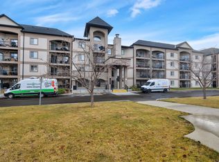 13005 140th Ave NW #121, Edmonton, AB T6V1X1