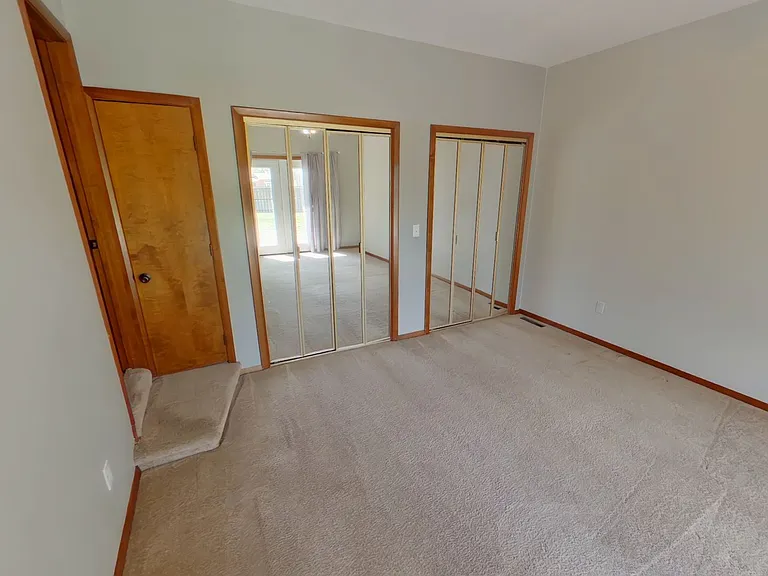 108 Aaron Dr — Photo 14