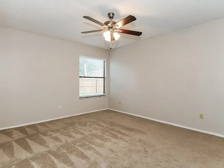 1476 Apple Oak Ct — Photo 11