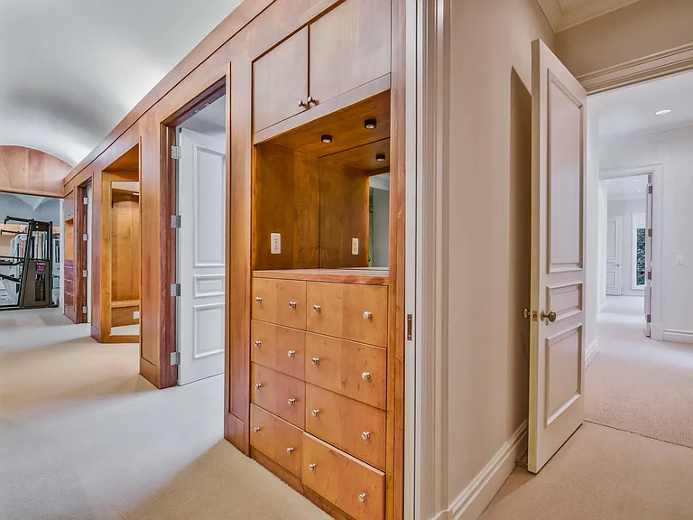 200 Aspen Rd — Photo 31