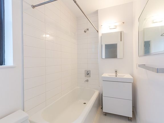 5th image of 252 E 61st St #S4a