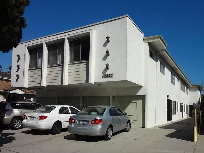 1st image of 11820 Venice Blvd APT 6