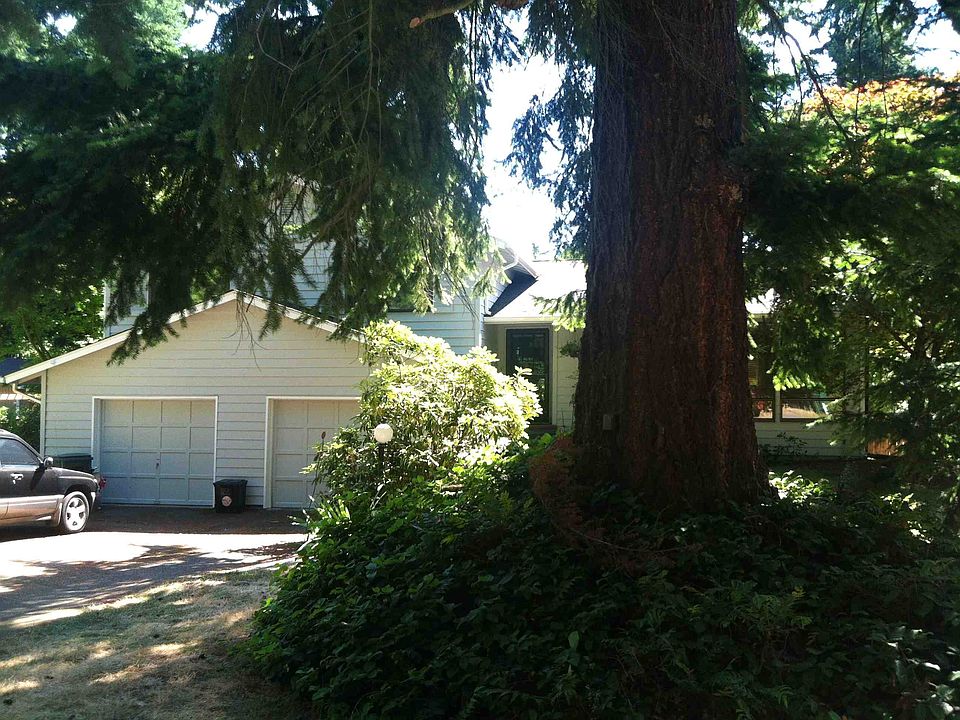 1st image of 12542 12th Ave NE