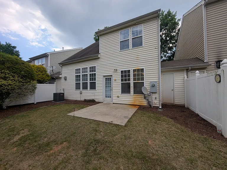 8319 Rubblestone Path — Photo 15