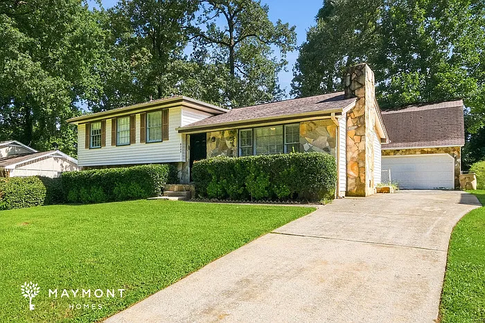 8455 Magnolia Dr — Photo 4