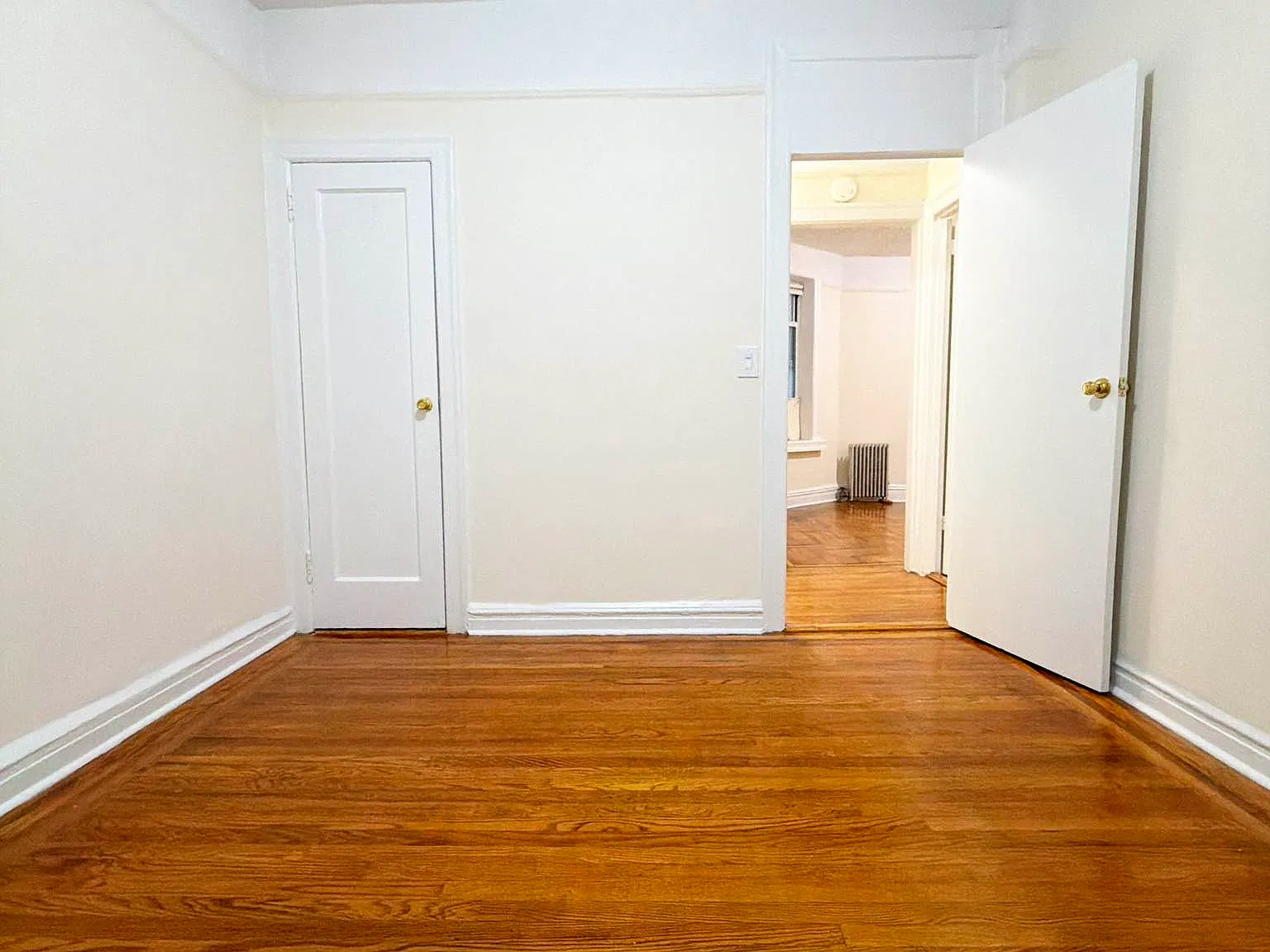 502 West 213th Street — Photo 4