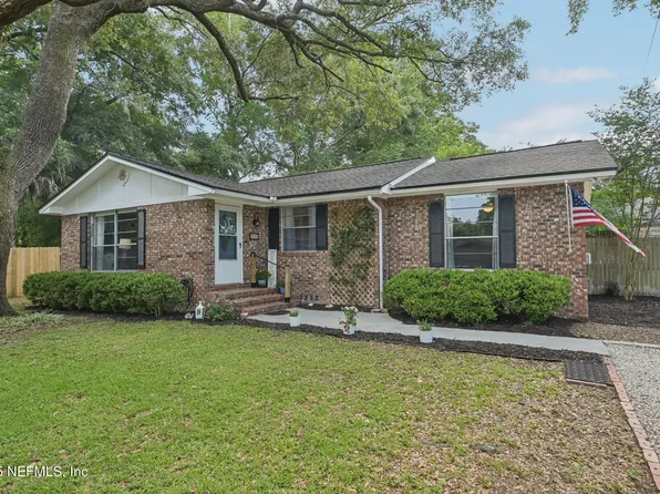 3930 ST ISABEL Drive E, Jacksonville, FL 32277