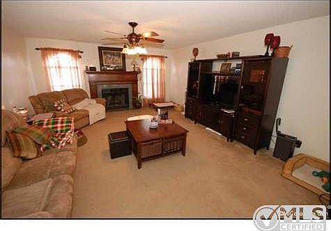 4th image of 4316 Loma De Oro Dr
