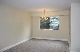 4th image of 1872 Isle Royal Ln