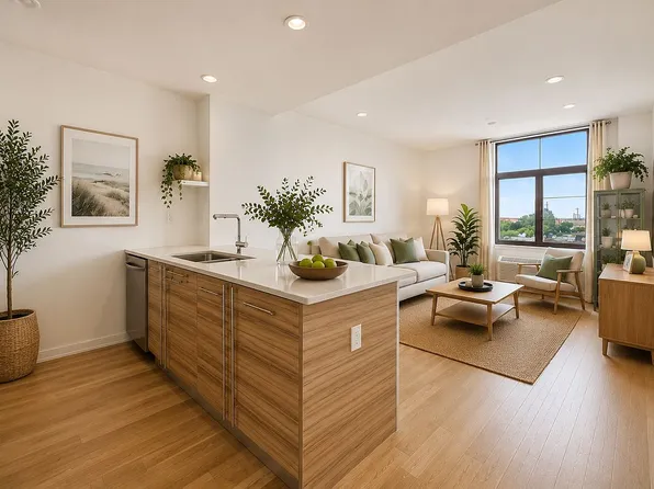 23-11 21st Ave #3C, Astoria, NY 11105