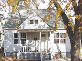 605 E Oakridge St, Ferndale, MI 48220