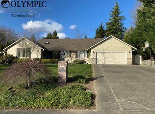 3245 41st Way SE, Olympia, WA 98501