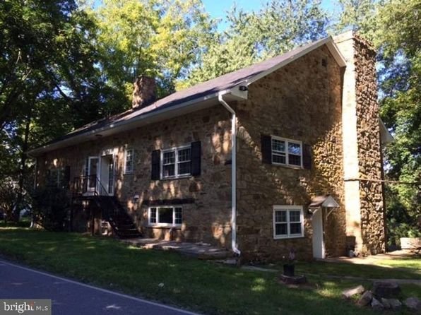 185 E Township Line Rd FLOOR 2