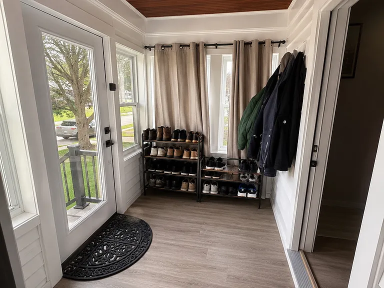 125 Vogel Pl — Photo 6