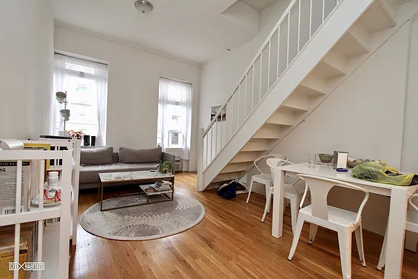 Rented by Citi Habitats | media 17
