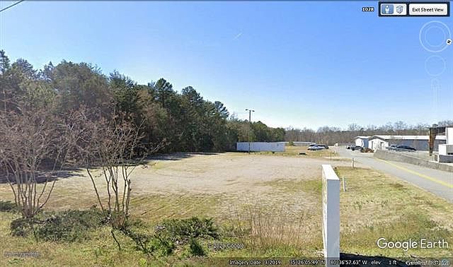 1st image of 1027 Central Dr NW