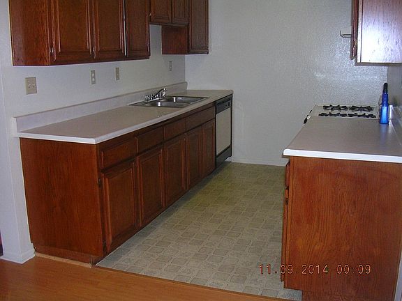 2nd image of 221 N New Hampshire Ave APT 2B