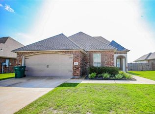 217 Pipers Ln, Sulphur, LA 70665