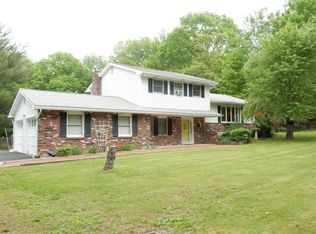 152 Terrace Dr, East Stroudsburg, PA 18301