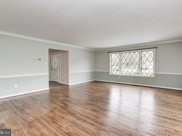 6636 Isle Of Skye Dr #5, Highland, MD 20777