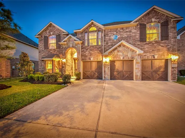 8518 Cape Royal Dr, Cypress, TX 77433