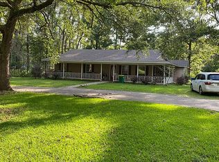 16901 Shenandoah Rd, Moss Point, MS 39562