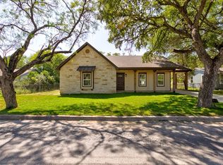 614 Uhland Rd, San Marcos, TX 78666