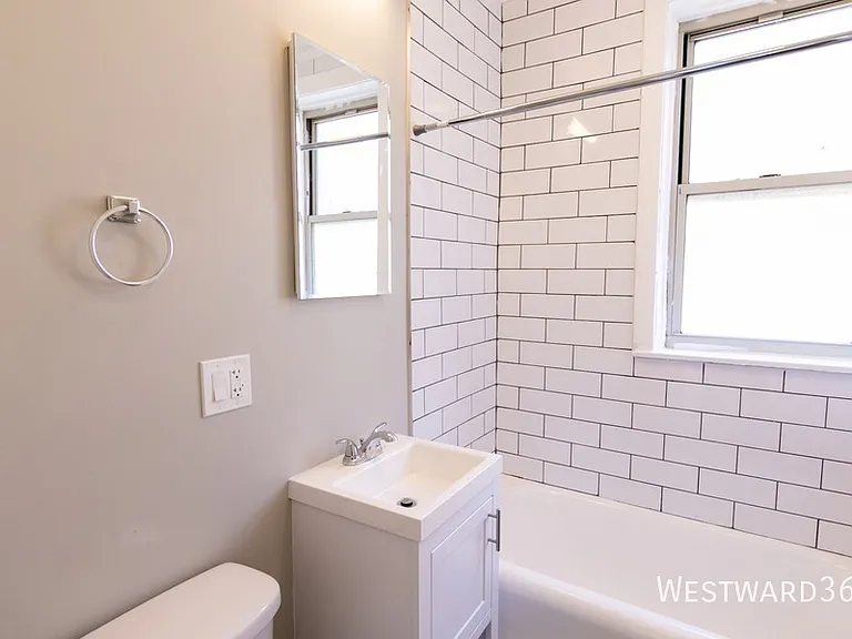3535 N Troy St #2 — Photo 6