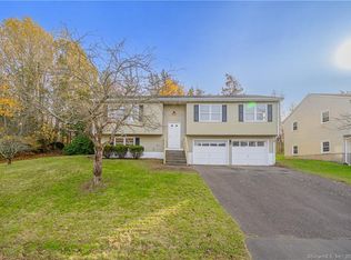 86 Roberta Dr, Middletown, CT 06457