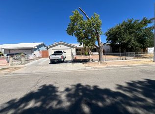 45760 Fig Ave, Lancaster, CA 93534