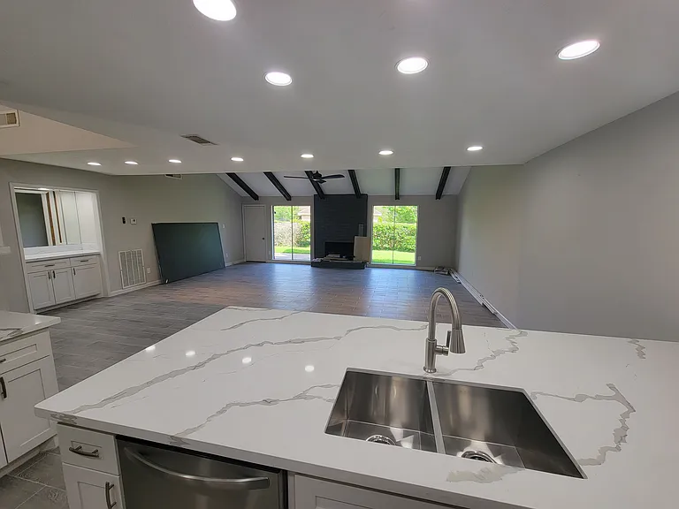 9902 Sageglow Dr — Photo 3