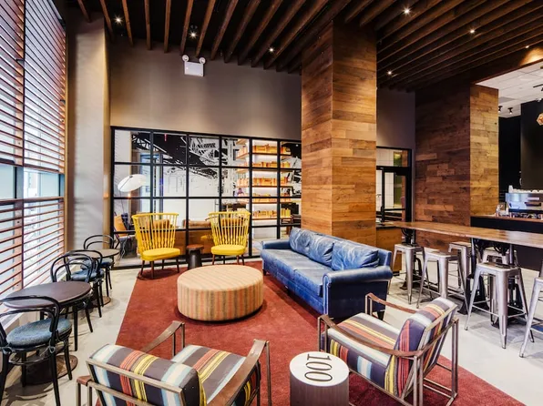 100 Willoughby Street image 36 of 43