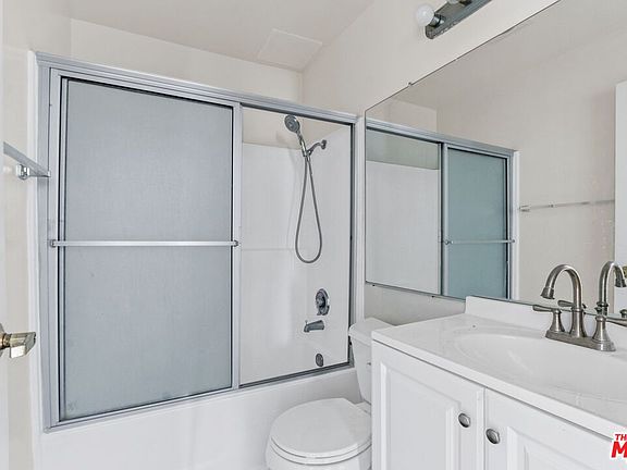 4th image of 3122 S Canfield Ave APT 101