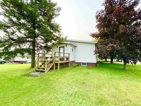 3rd image of 5667 1st Ave N