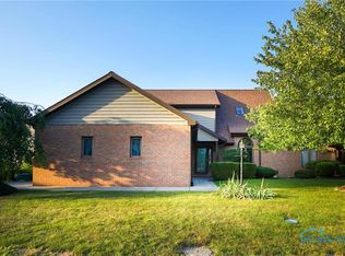 2211 Quail Lake Rd, Findlay, OH 45840