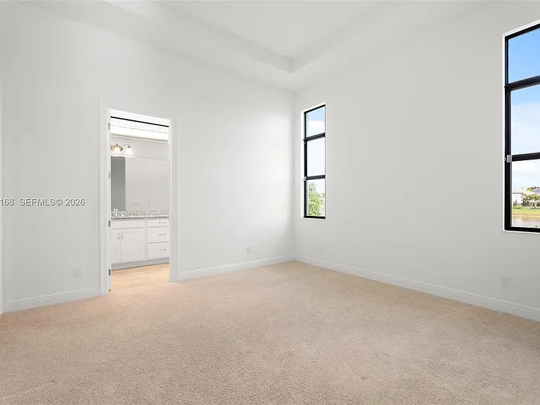 11267 SW Pietra Way — Photo 9
