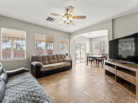 3rd image of 1103 Cove Palisades Dr