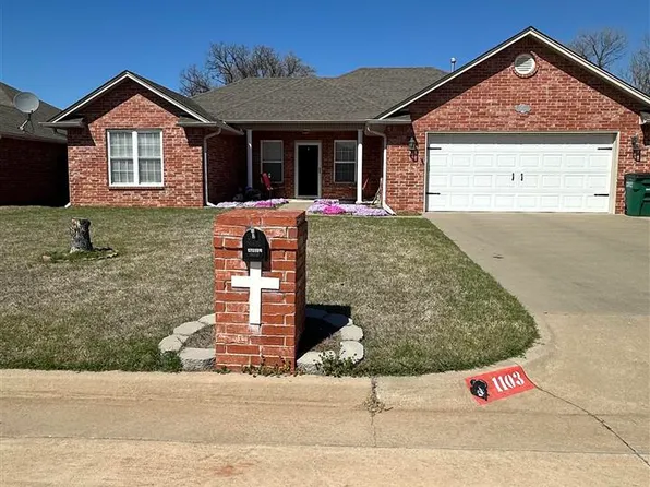 1103 E Crozier St, Perkins, OK 74059