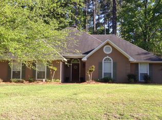 313 Autumn Crest Dr, Ridgeland, MS 39157