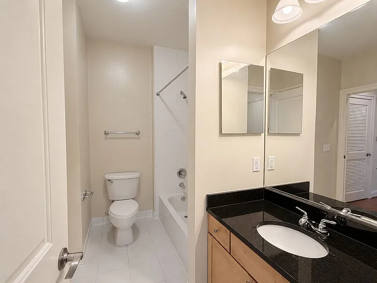 38 Maryland Ave #335 — Photo 20