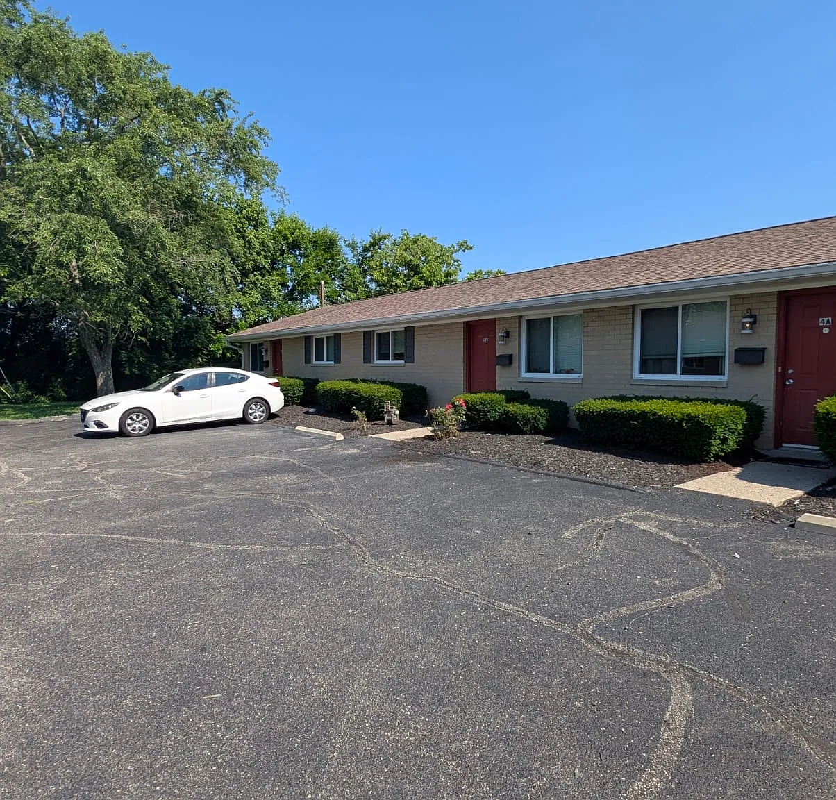 2400 Windage Dr — Photo 1