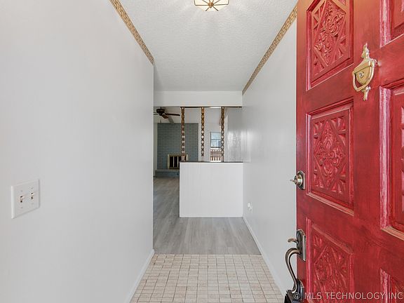 4th image of 3304 S Ash Ct