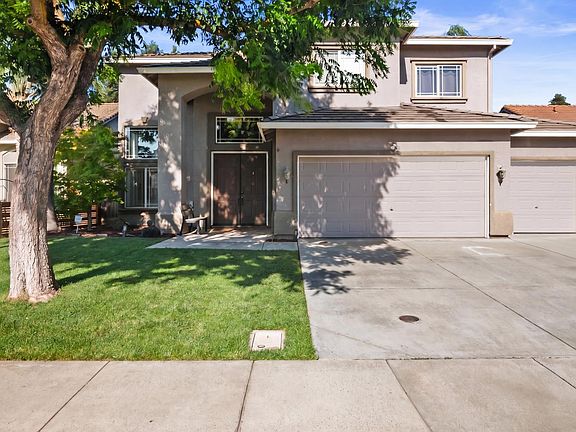 3rd image of 1716 Candler Ln