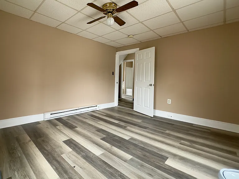 707 Wood Ave #709 — Photo 1