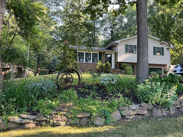 250 Steinfelt Rd, Red Lion, PA 17356