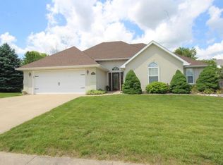 1513 Thoroughbred Cir, Columbia, MO 65202