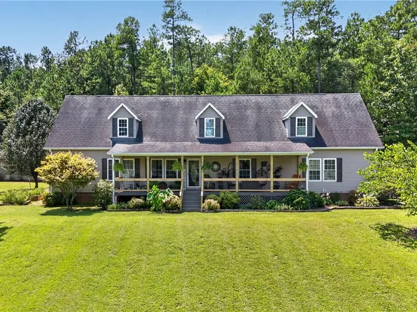503 Canoe Ct, Fair Play, SC 29643