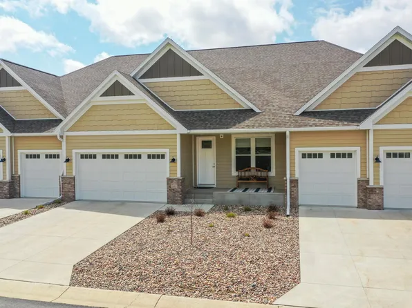 1485 Belvior Ct NE, Byron, MN 55920